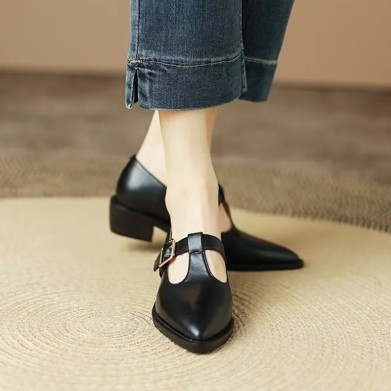 Leomara Pointed Heels